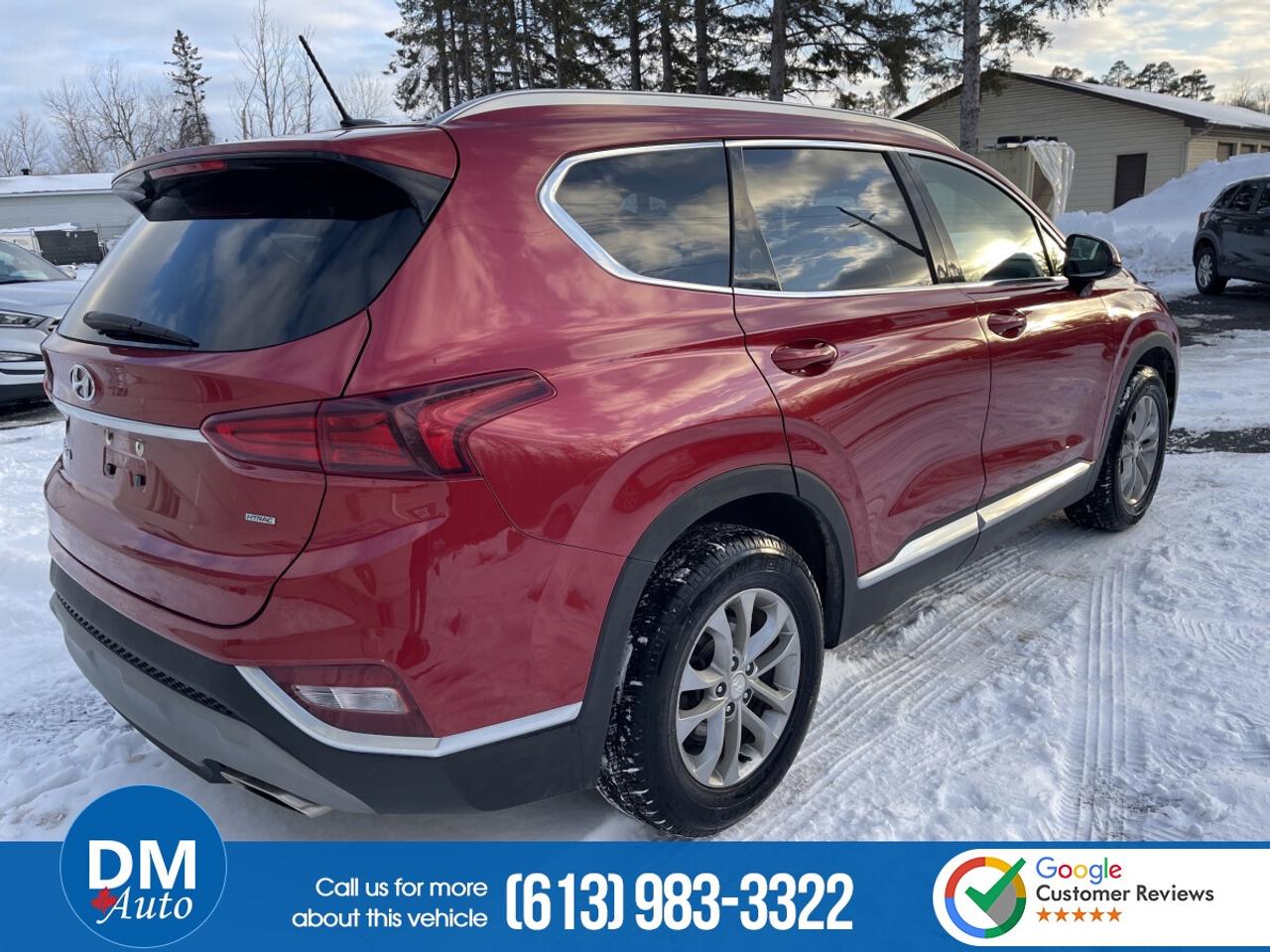 2019 Hyundai Santa Fe SE Photo4