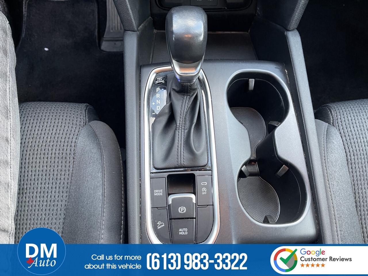 2019 Hyundai Santa Fe SE Photo
