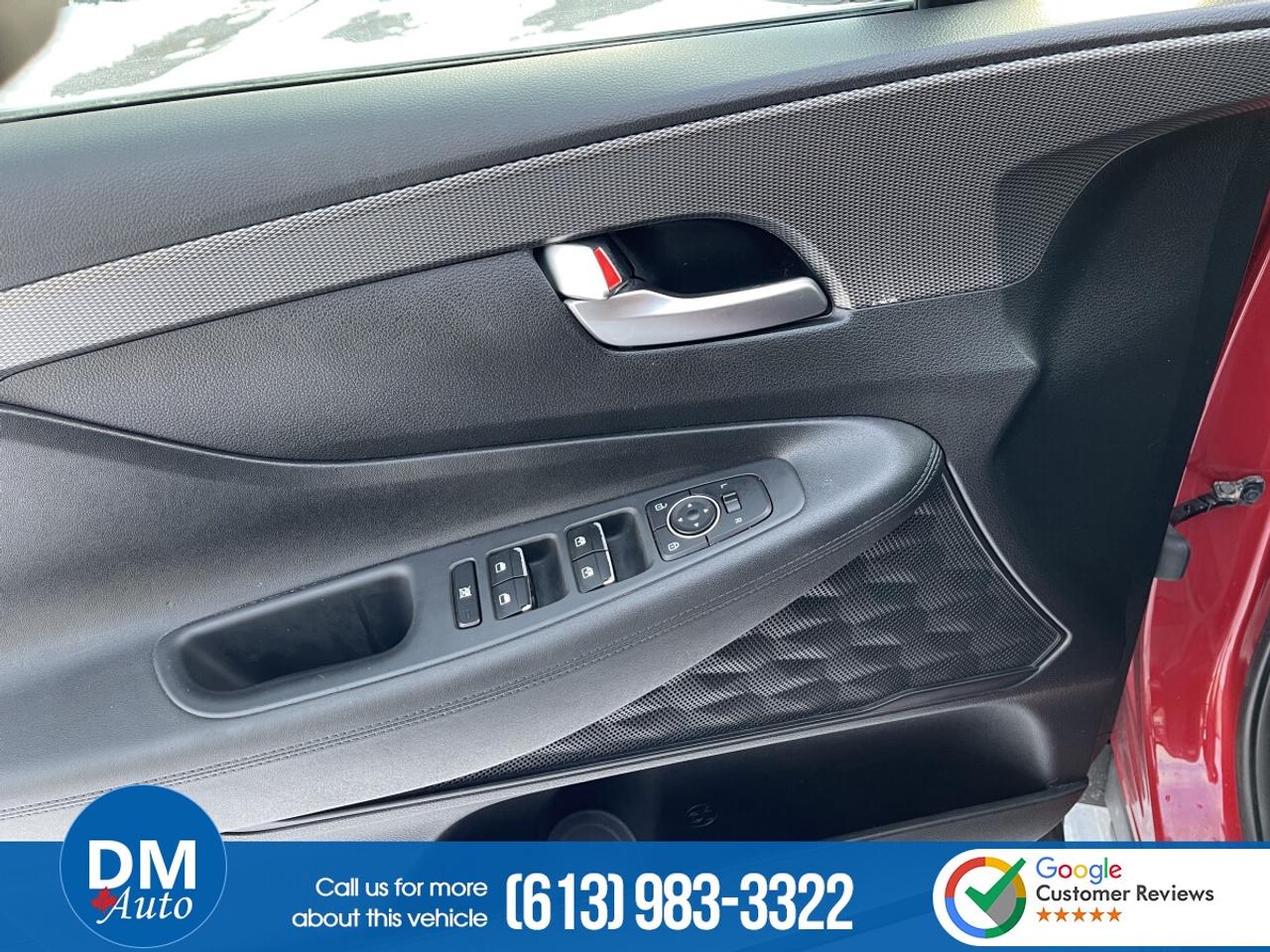 2019 Hyundai Santa Fe SE Photo