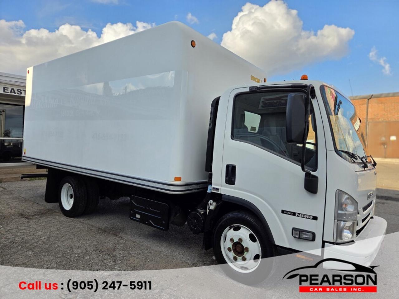 2018 Isuzu NRR  Photo