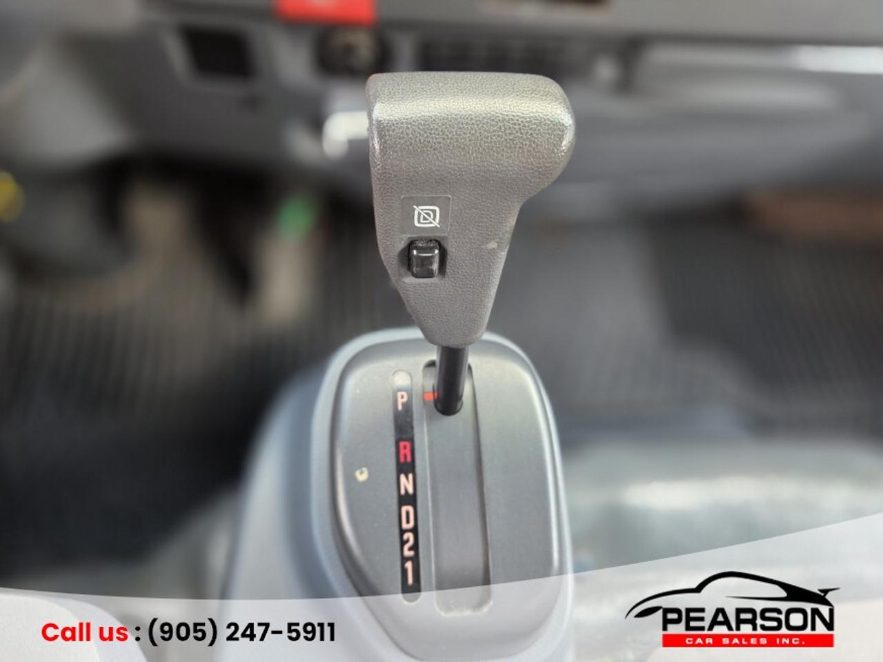 2018 Isuzu NRR  Photo