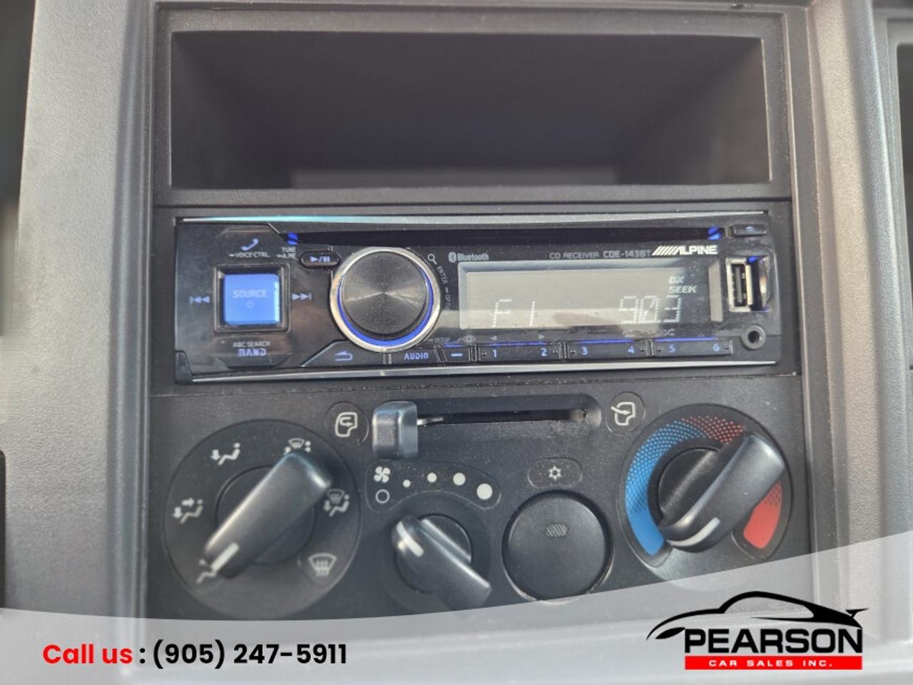 2018 Isuzu NRR  Photo