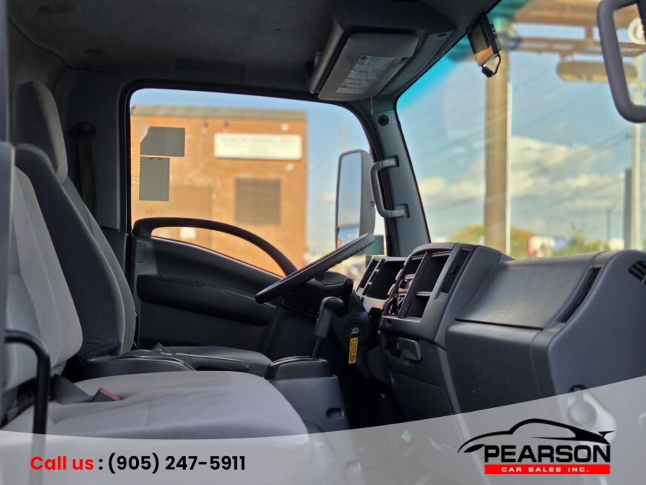 2018 Isuzu NRR  Photo