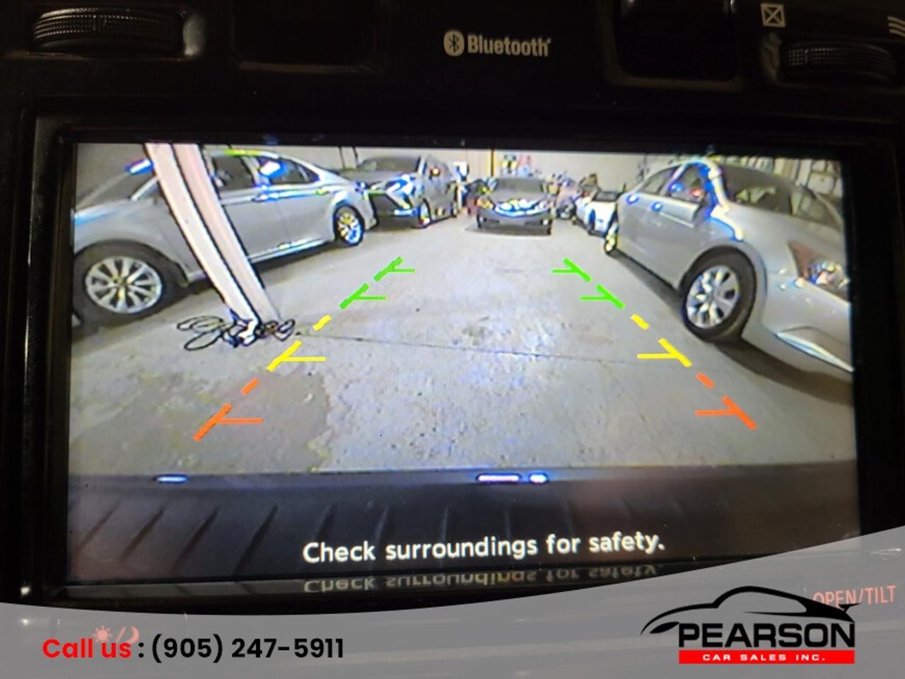 2015 Nissan Leaf SV Photo