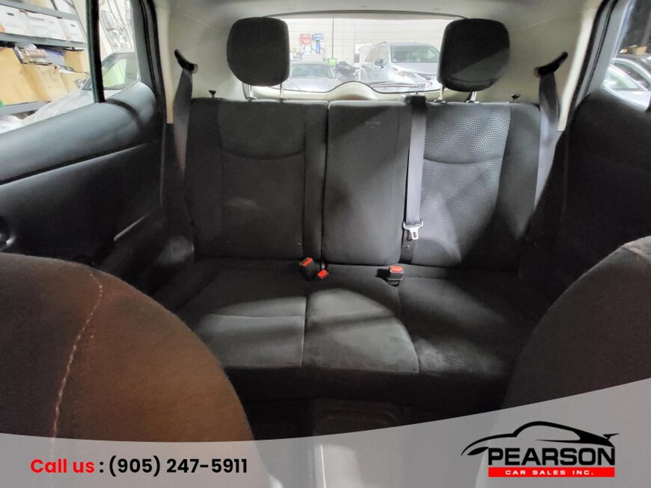 2015 Nissan Leaf SV Photo