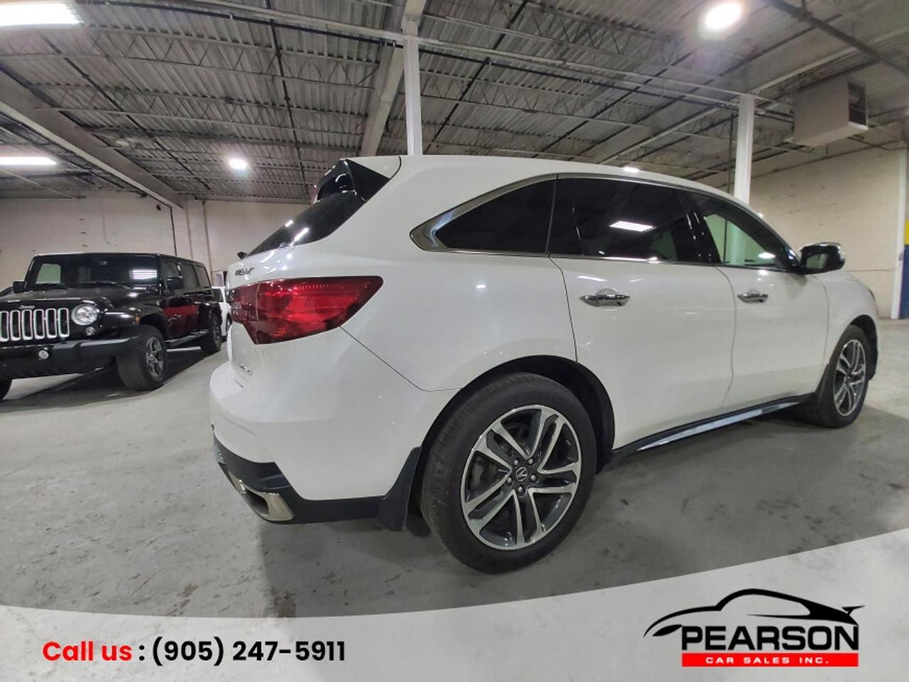 2017 Acura MDX Tech pkg Photo