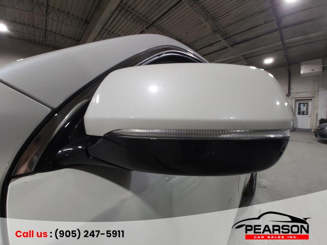 2017 Acura MDX Tech pkg Photo