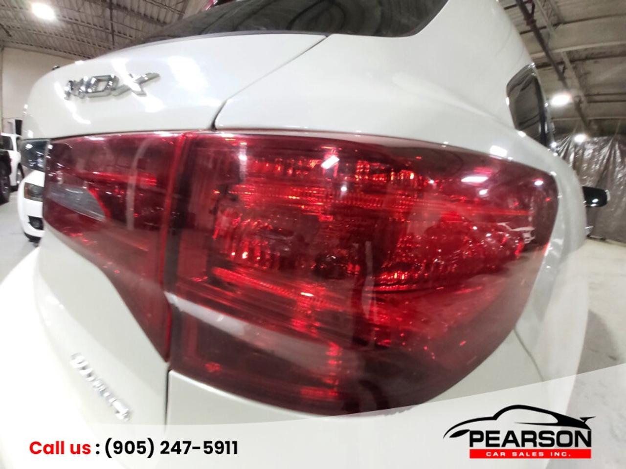 2017 Acura MDX Tech pkg Photo