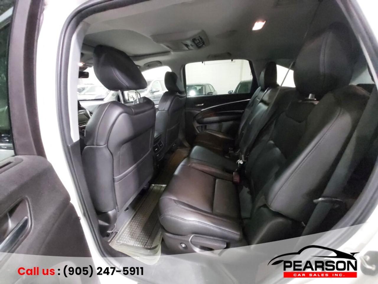 2017 Acura MDX Tech pkg Photo