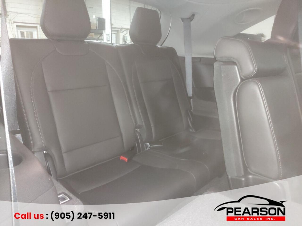 2017 Acura MDX Tech pkg Photo