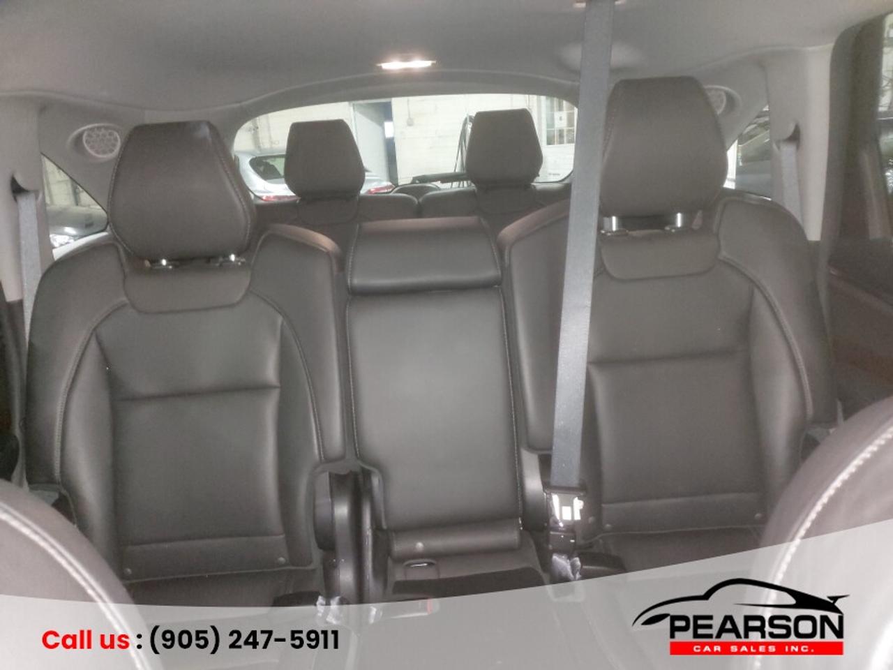 2017 Acura MDX Tech pkg Photo