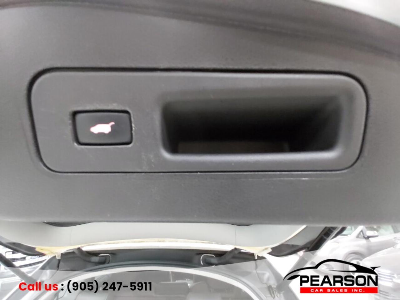 2017 Acura MDX Tech pkg Photo