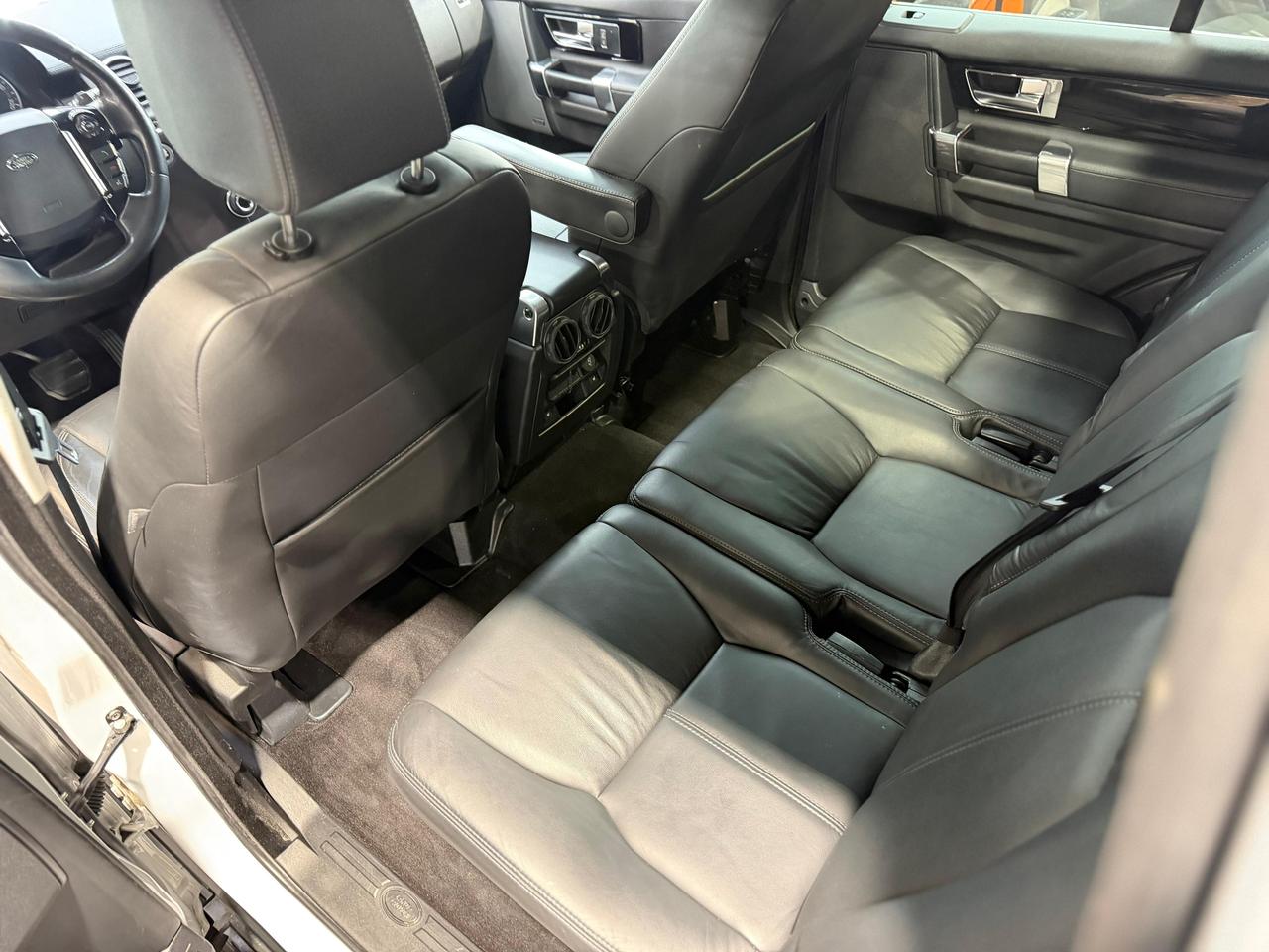 2015 Land Rover LR4 HSE LUXURY|DEALER MAINTAINED|MINT CONDITION|LOADED Photo