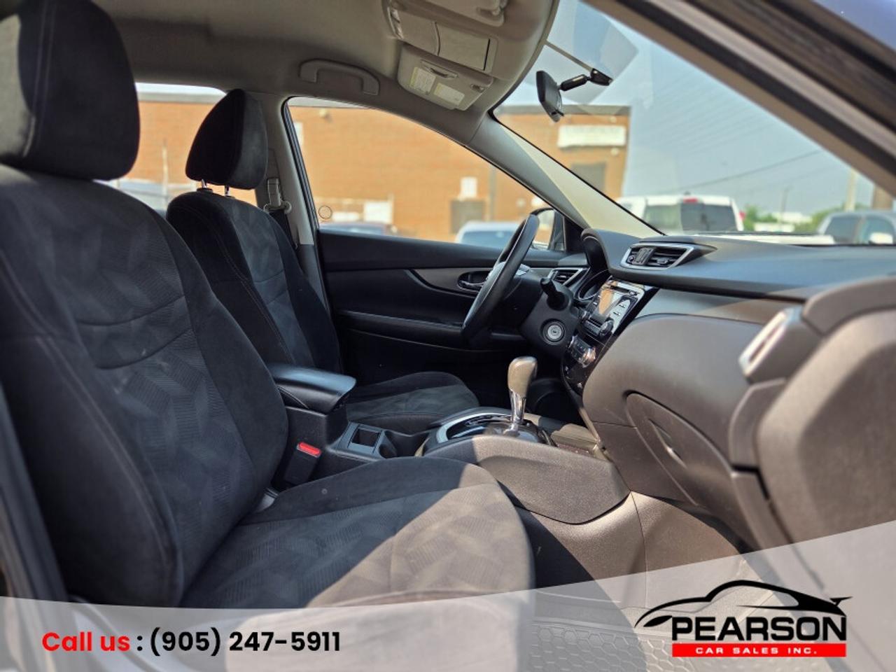 2016 Nissan Rogue S AWD Photo