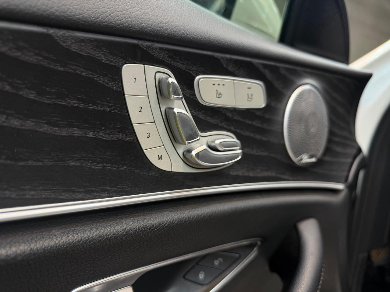 2019 Mercedes-Benz E-Class E300 4MATIC AMG PCKG|CLEAN CARFAX|CARPLAY|BURMESTE Photo