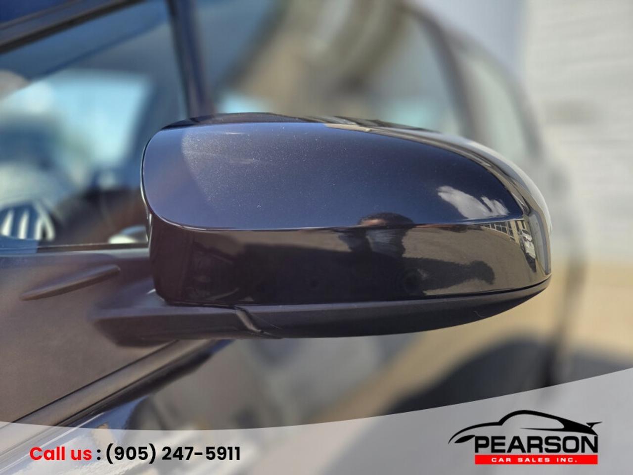 2018 Toyota Yaris LE Photo