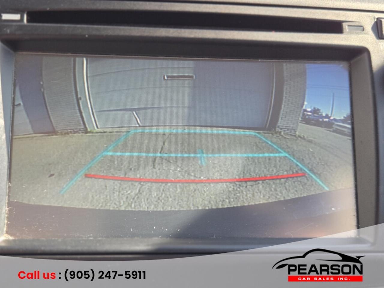 2018 Toyota Yaris LE Photo