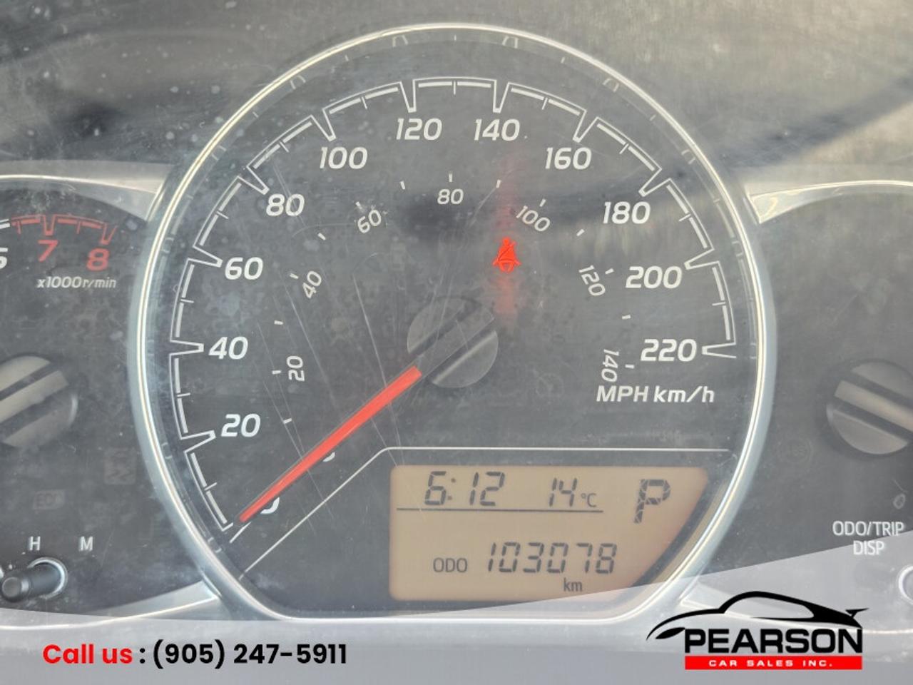 2018 Toyota Yaris LE Photo