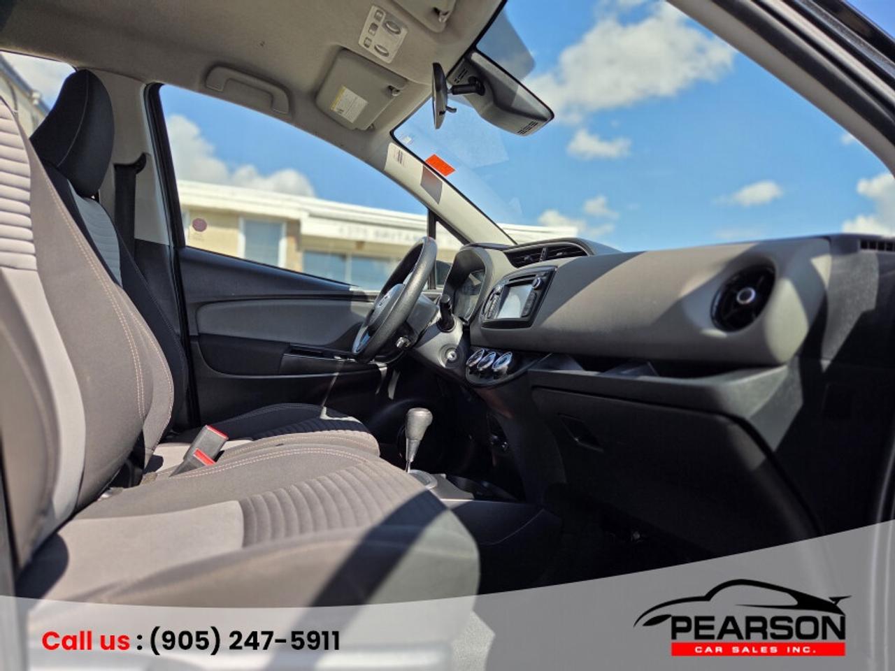 2018 Toyota Yaris LE Photo