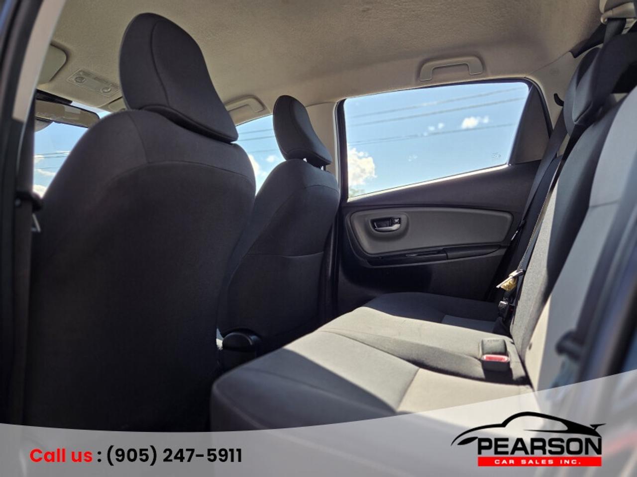 2018 Toyota Yaris LE Photo