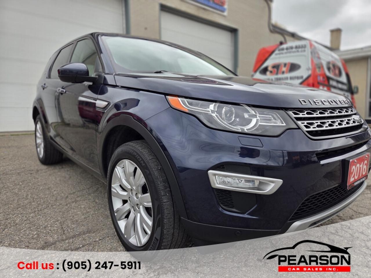 2016 Land Rover Discovery Sport HSE LUX Photo