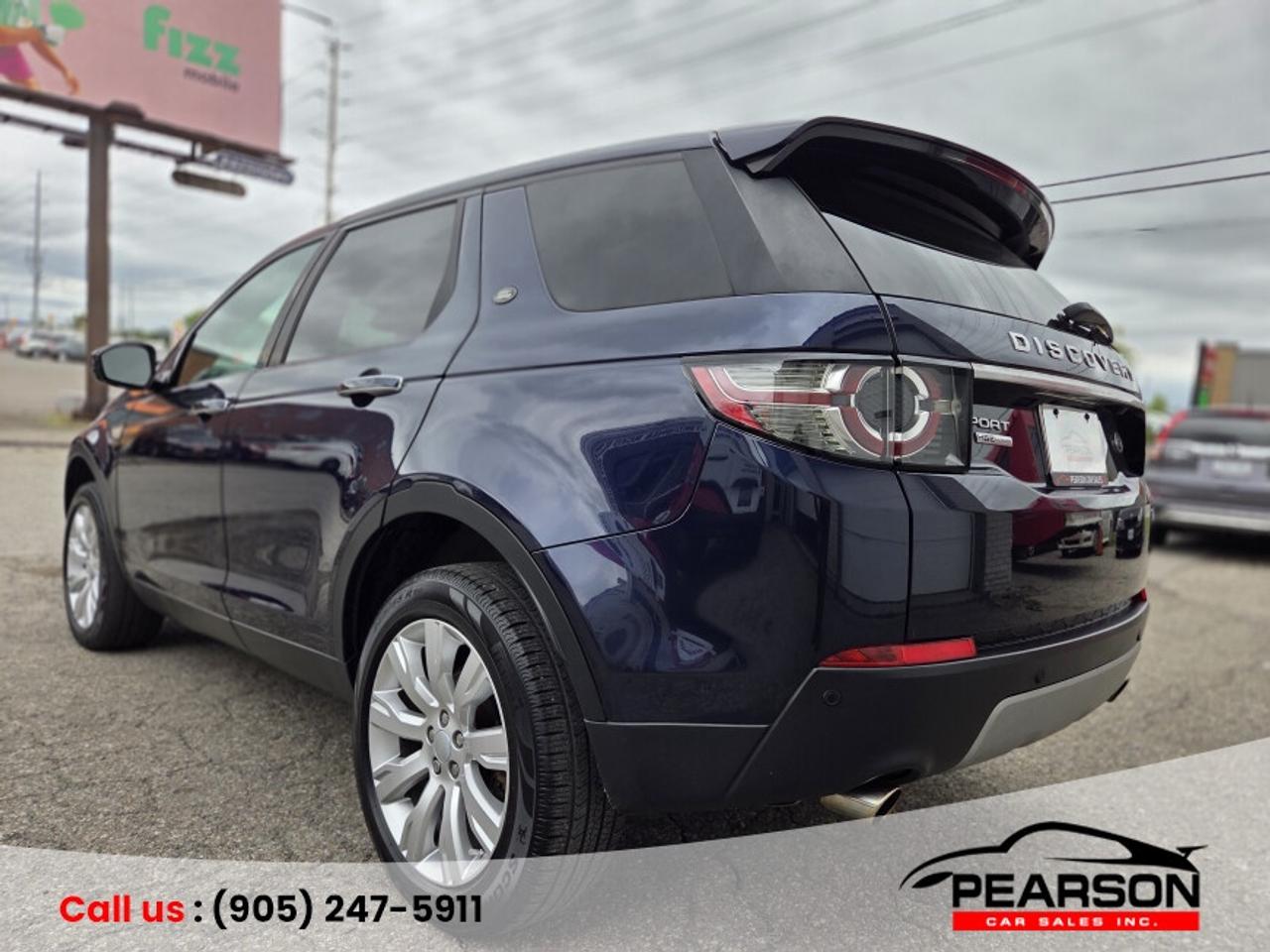 2016 Land Rover Discovery Sport HSE LUX Photo