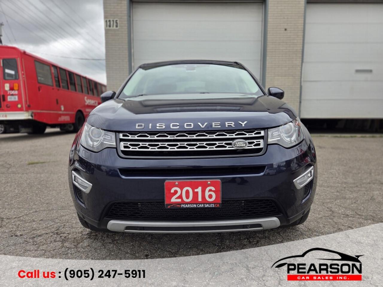 2016 Land Rover Discovery Sport HSE LUX Photo