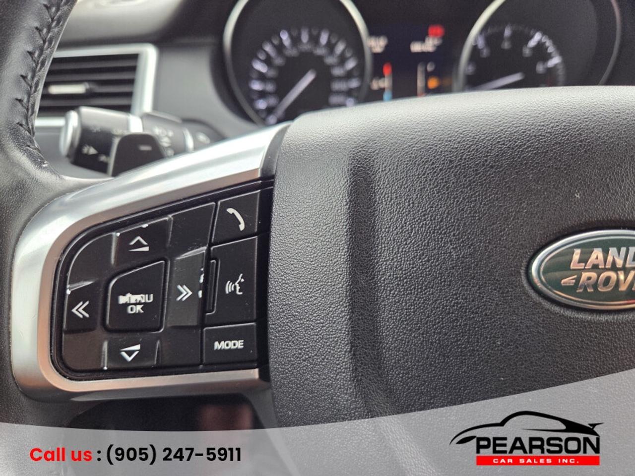 2016 Land Rover Discovery Sport HSE LUX Photo