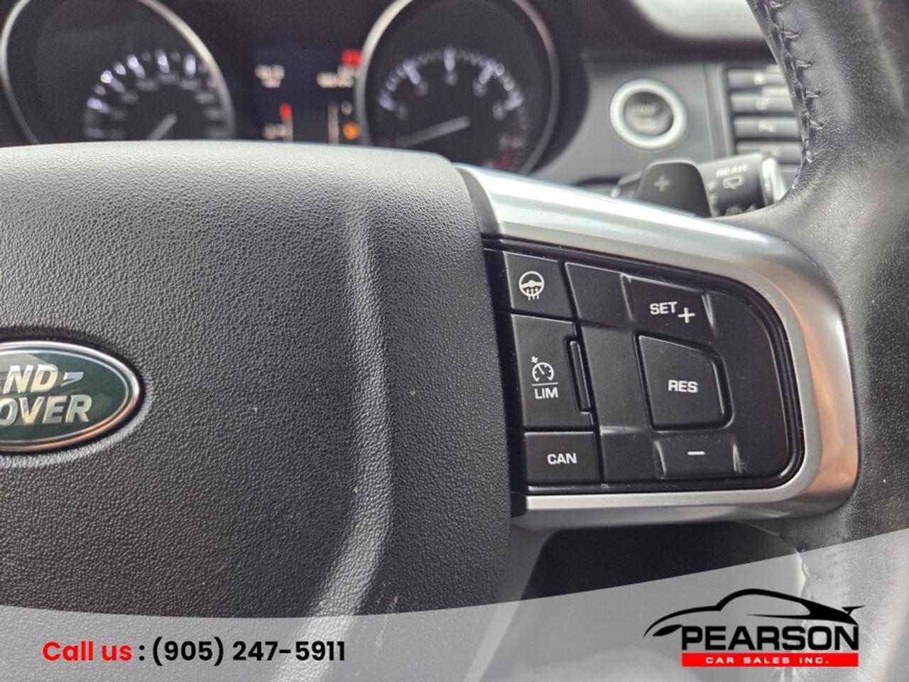 2016 Land Rover Discovery Sport HSE LUX Photo