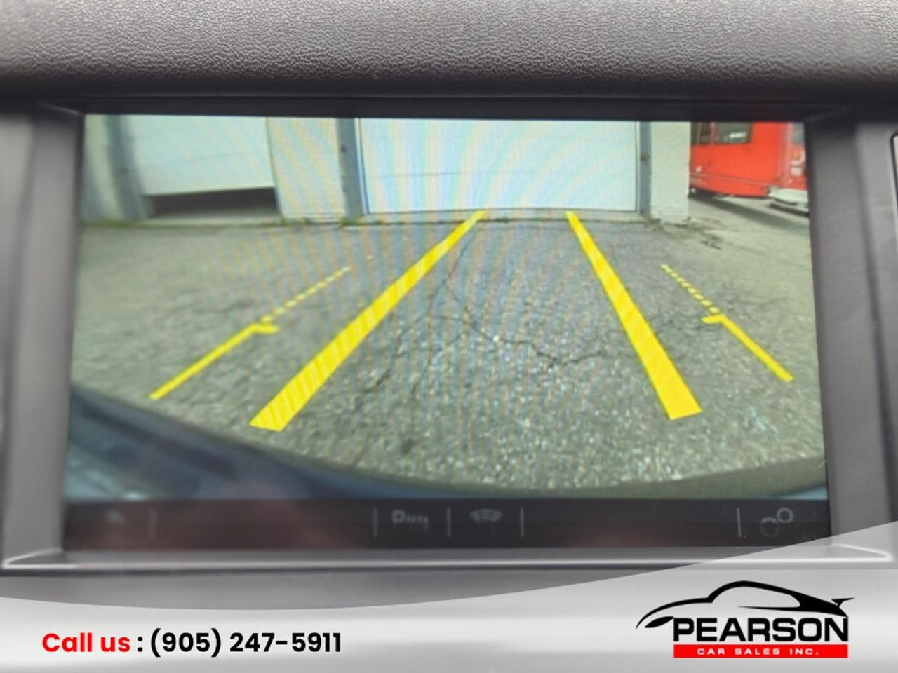 2016 Land Rover Discovery Sport HSE LUX Photo