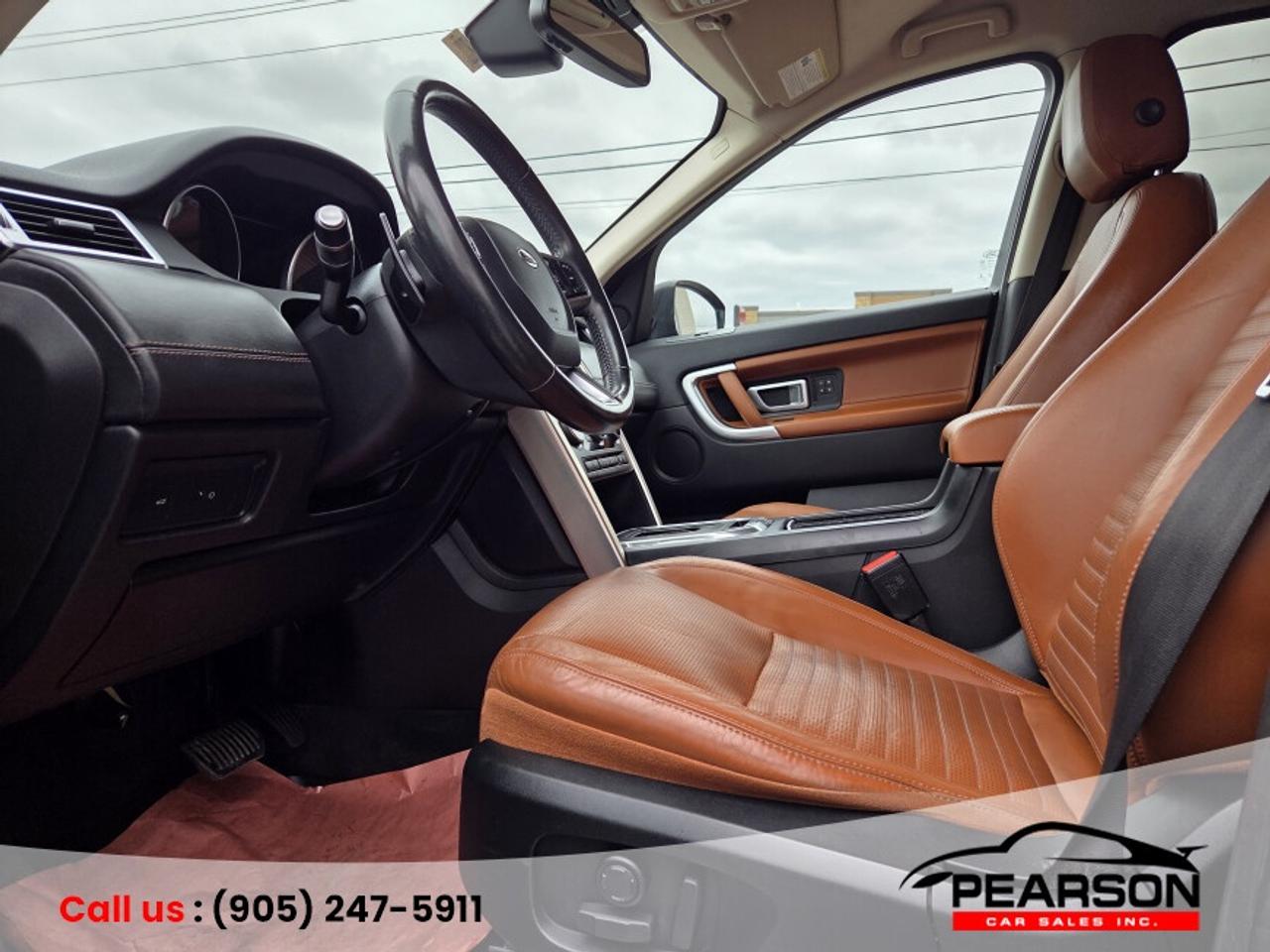 2016 Land Rover Discovery Sport HSE LUX Photo