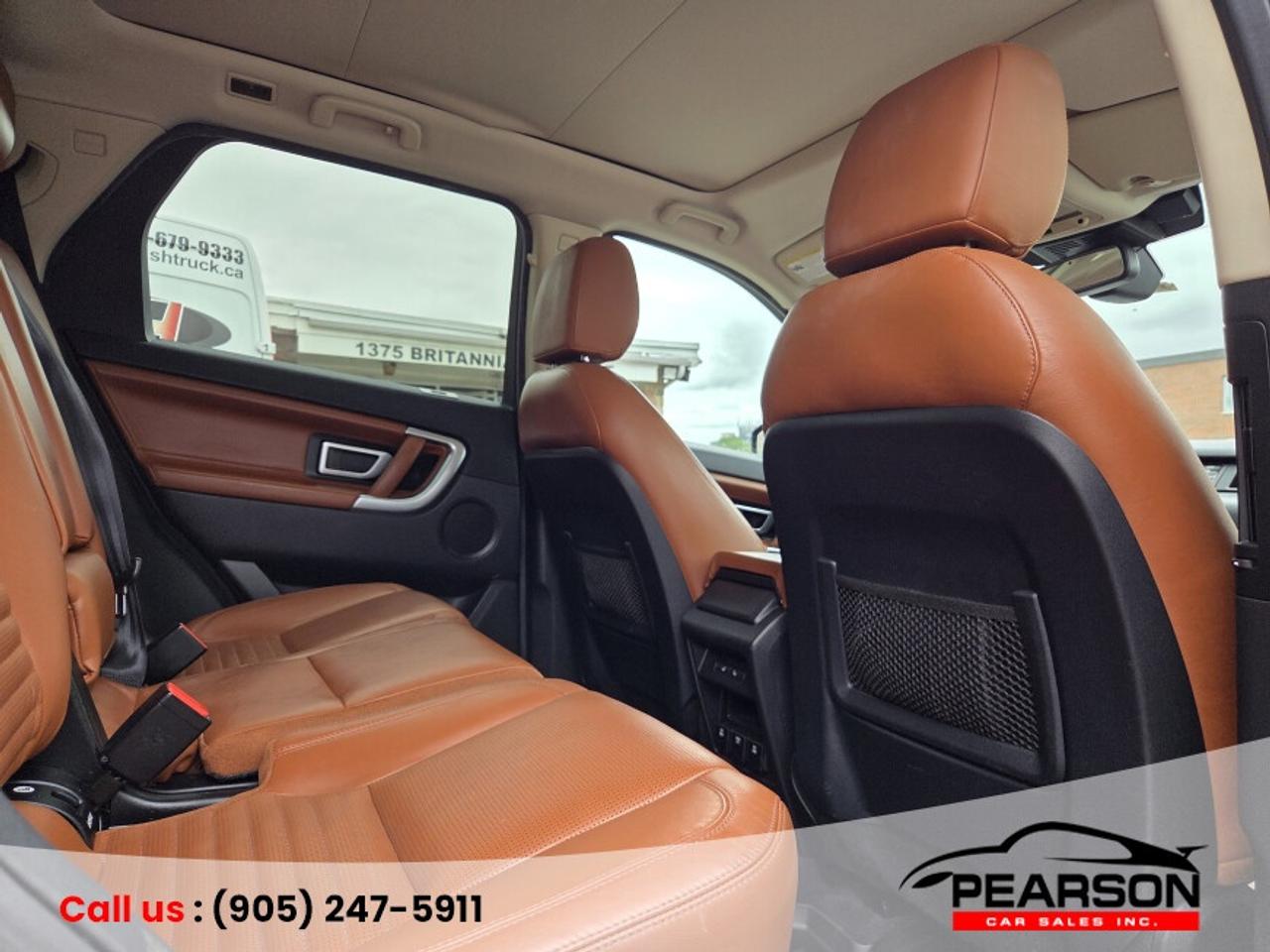 2016 Land Rover Discovery Sport HSE LUX Photo