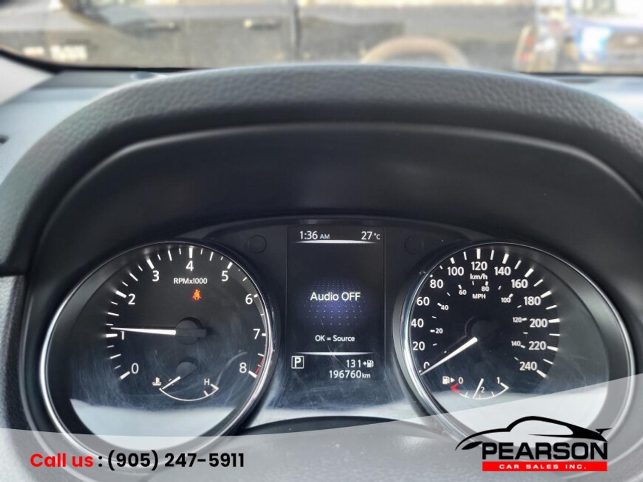 2017 Nissan Rogue SV Photo