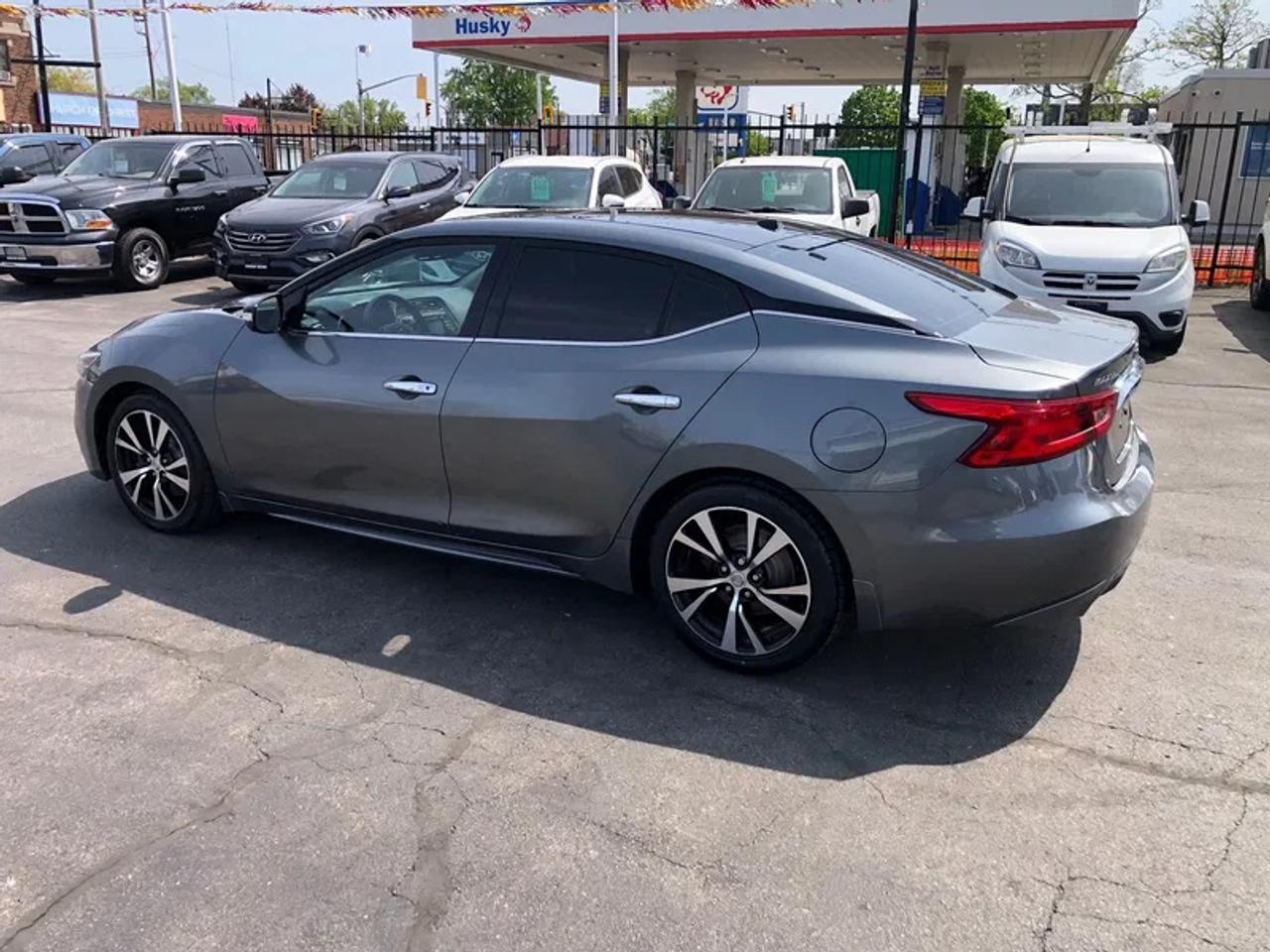2018 Nissan Maxima SL Photo