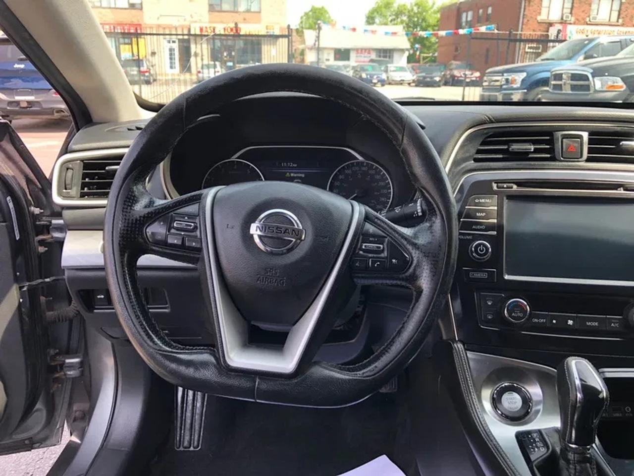 2018 Nissan Maxima SL Photo