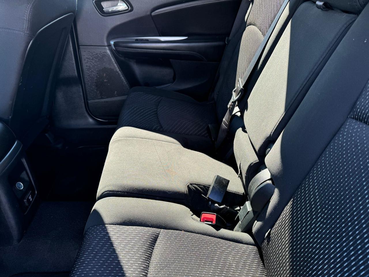 2016 Dodge Journey SXT 7 PASSENGER  Photo