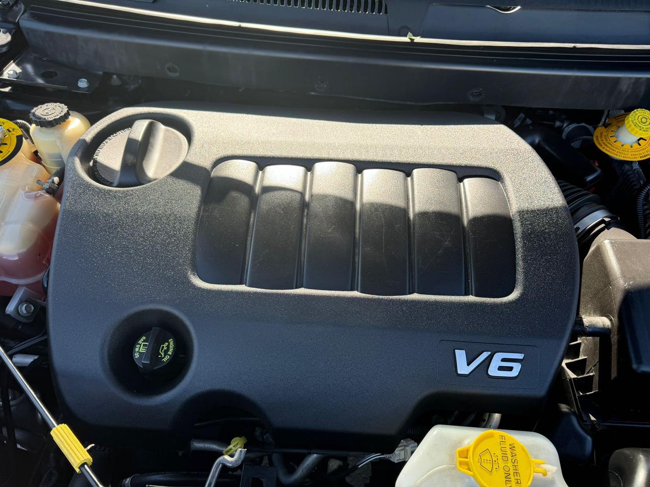 2016 Dodge Journey SXT 7 PASSENGER  Photo