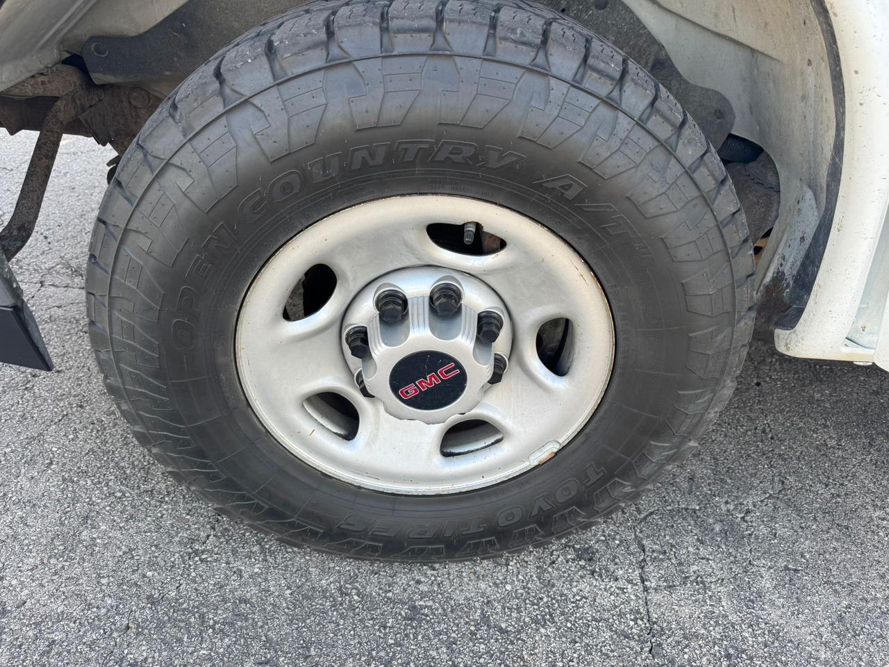 2020 GMC Savana 2500 135 Photo