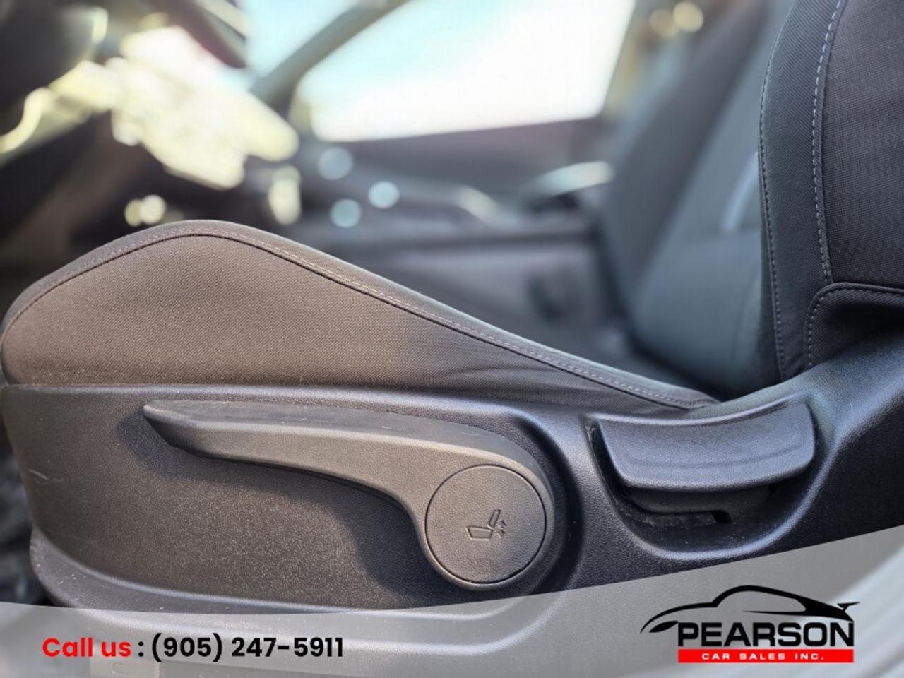 2024 Hyundai Elantra Essential IVT Photo