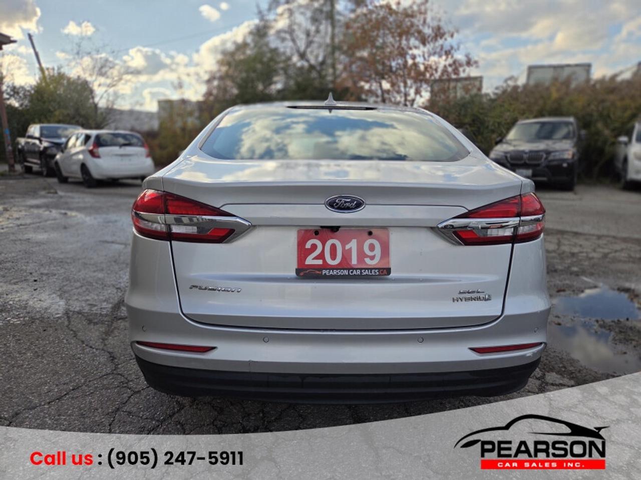 2019 Ford Fusion Hybrid SEL Photo