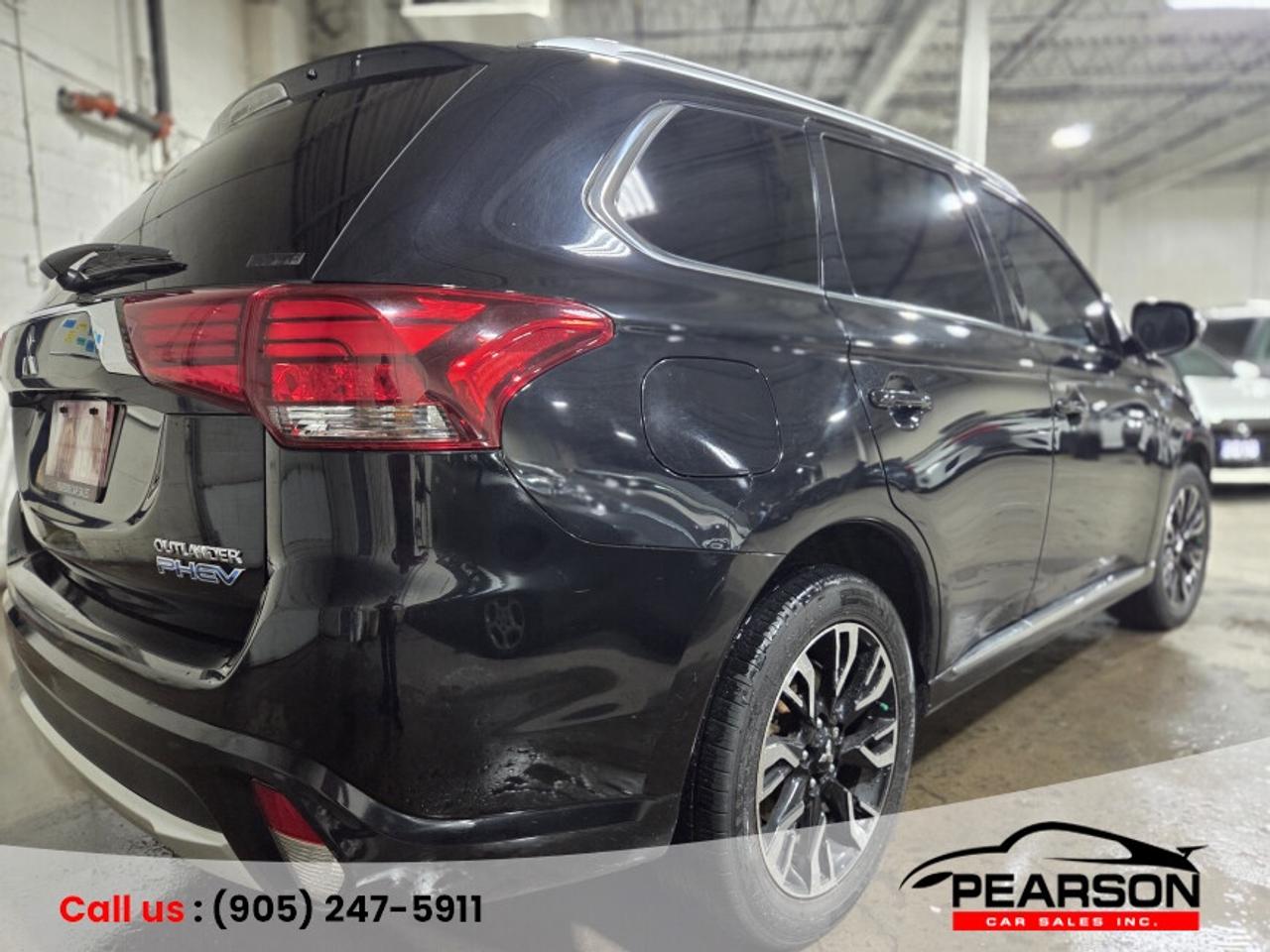 2018 Mitsubishi Outlander SE S-AWC Photo3