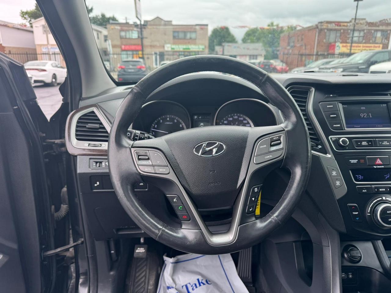 2017 Hyundai Santa Fe Sport LEATHER + SUNROOF  Photo