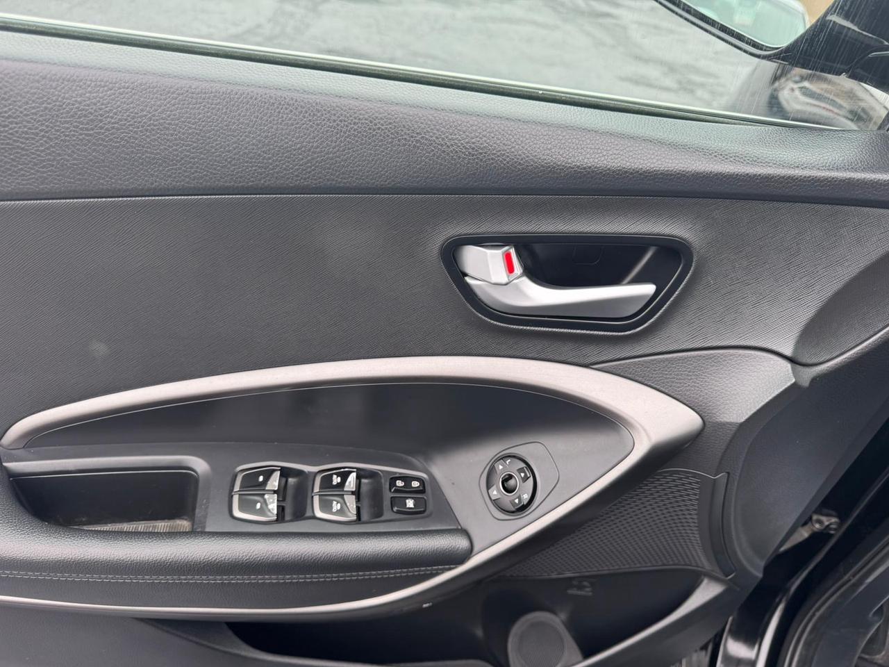 2017 Hyundai Santa Fe Sport LEATHER + SUNROOF  Photo