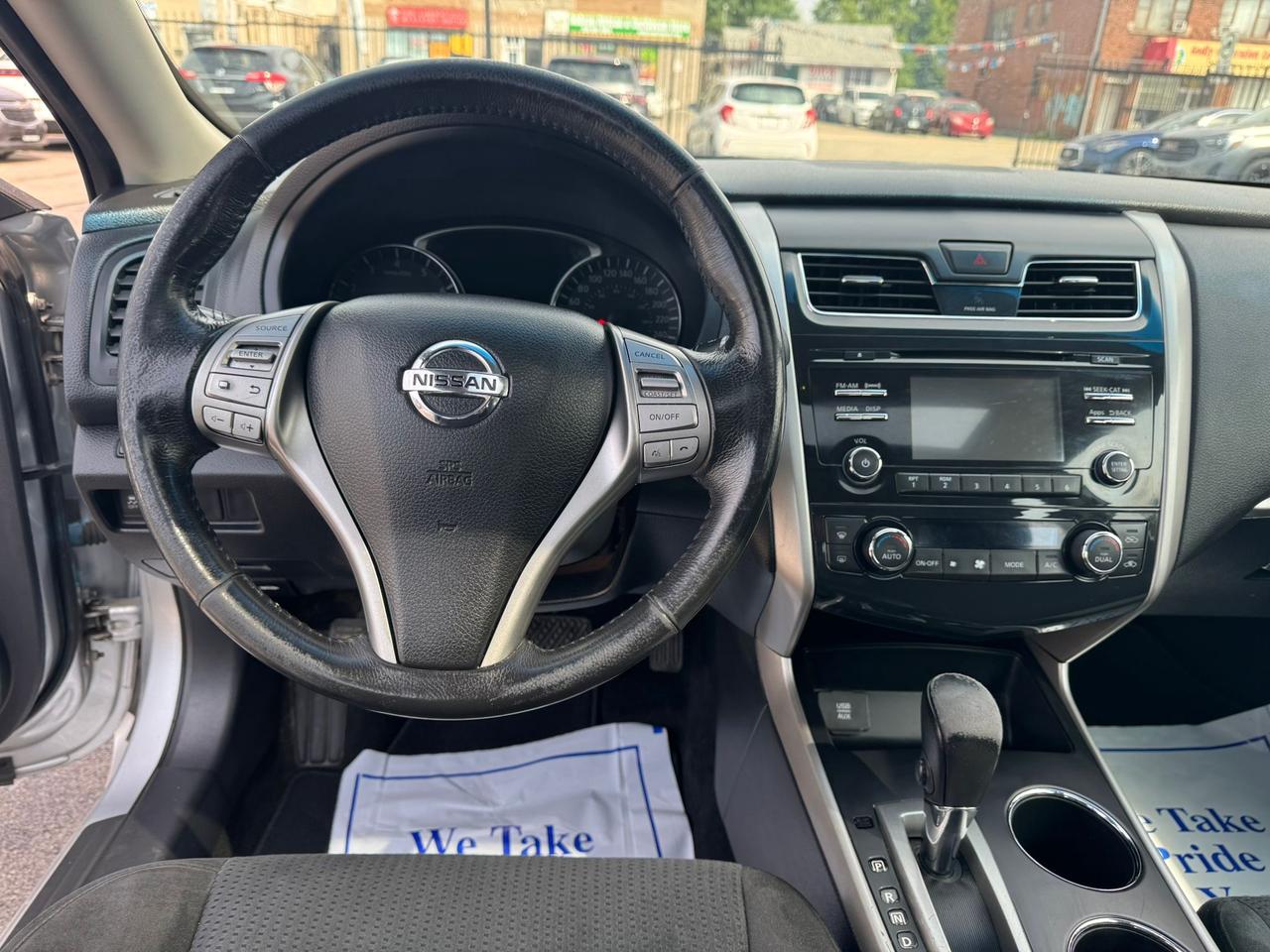 2015 Nissan Altima SV BACKUP CAMERA + SUNROOF  Photo