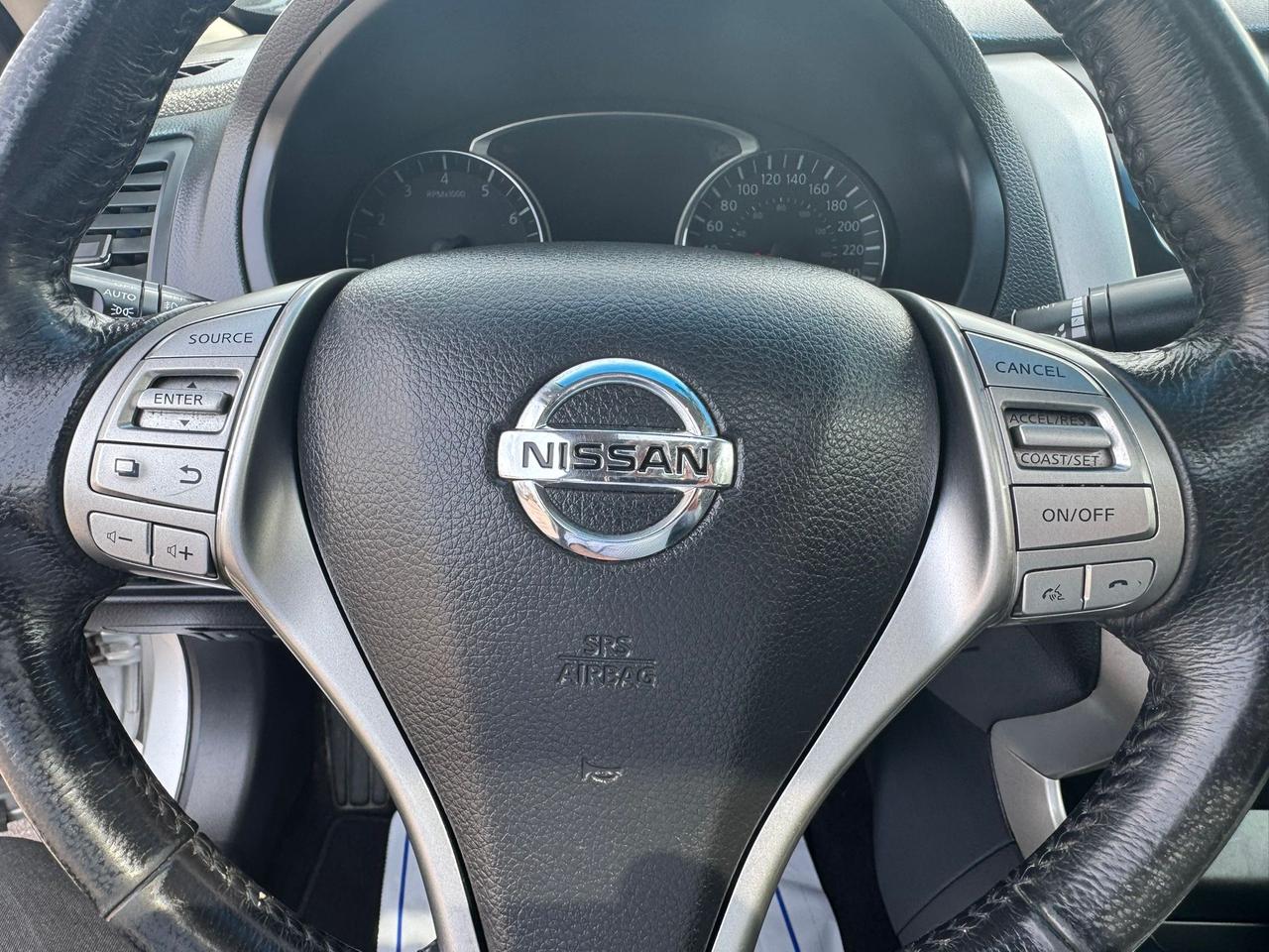 2015 Nissan Altima SV BACKUP CAMERA + SUNROOF  Photo