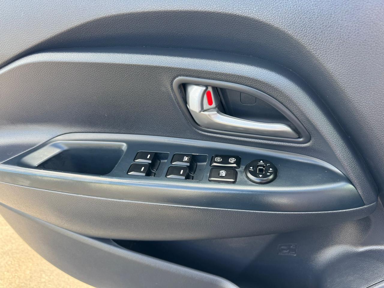 2015 Kia Rio LX Photo