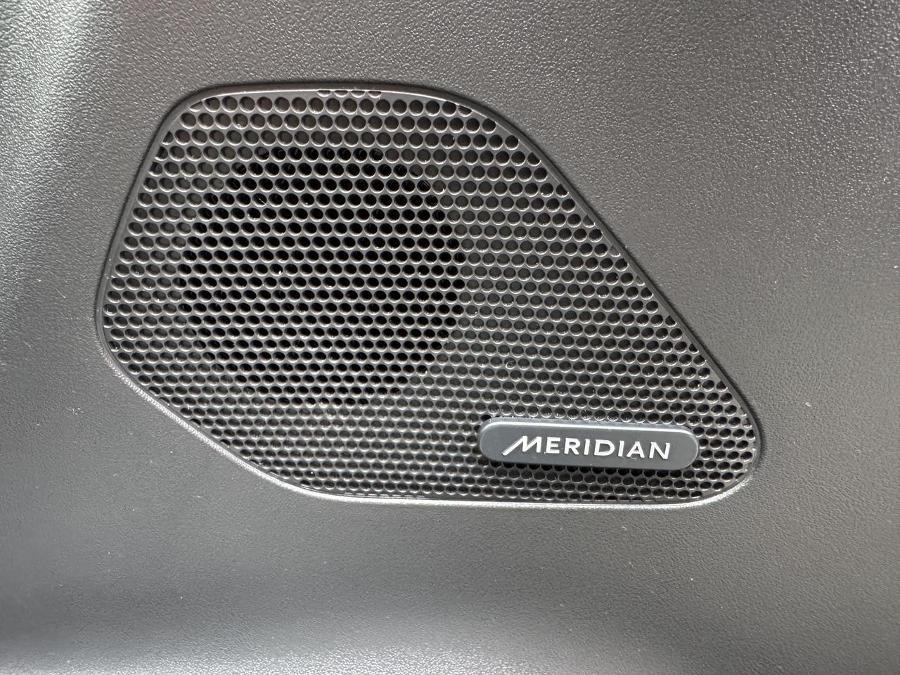 2018 Jaguar F-PACE 35t Prestige Photo