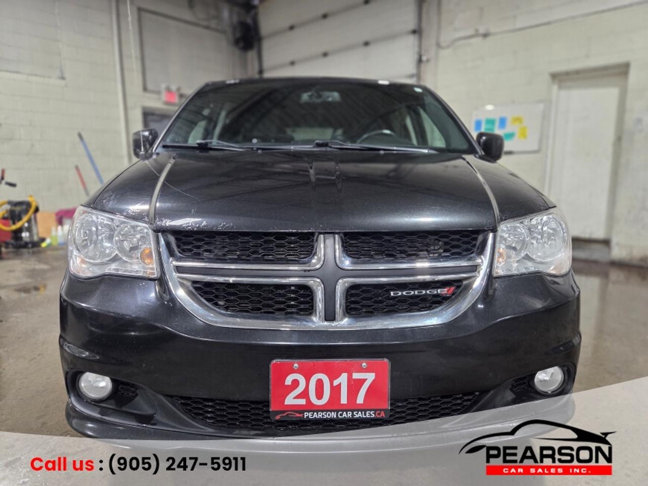 2017 Dodge Grand Caravan SXT Premium Plus Photo