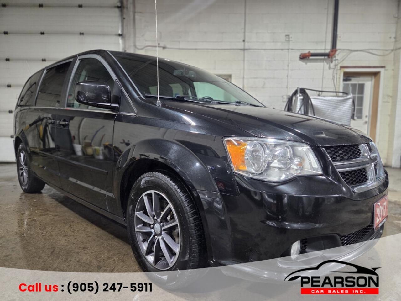 2017 Dodge Grand Caravan SXT Premium Plus Photo