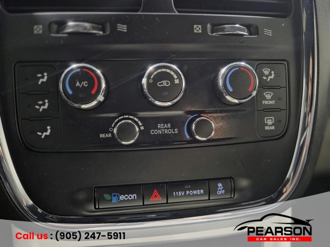 2017 Dodge Grand Caravan SXT Premium Plus Photo